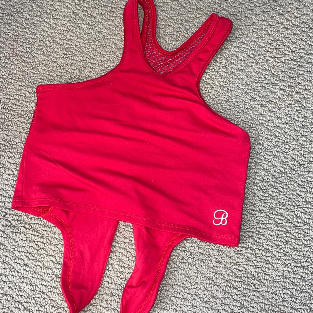 Sports top
